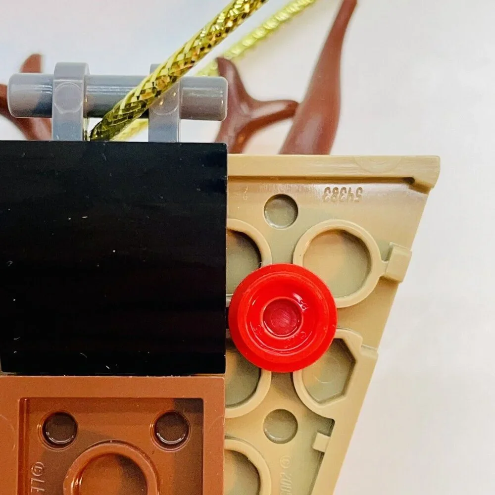 LEGO Christmas Ornament 2018 Reindeer Head 28 Pieces By 2005 Lego Group Read! - Picture 8 of 12